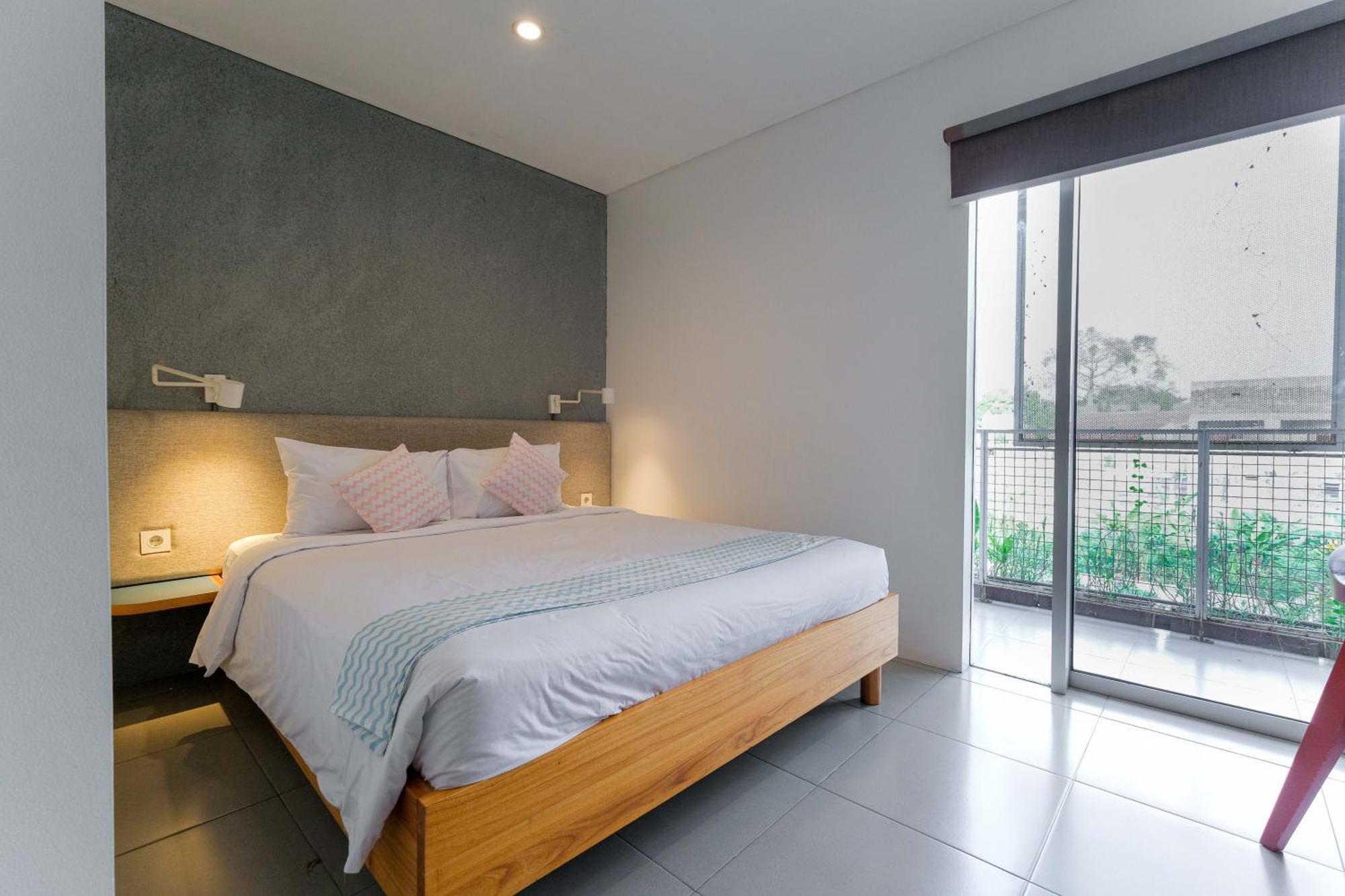 Bed and Breakfast Djajanti House Semarang Exterior foto