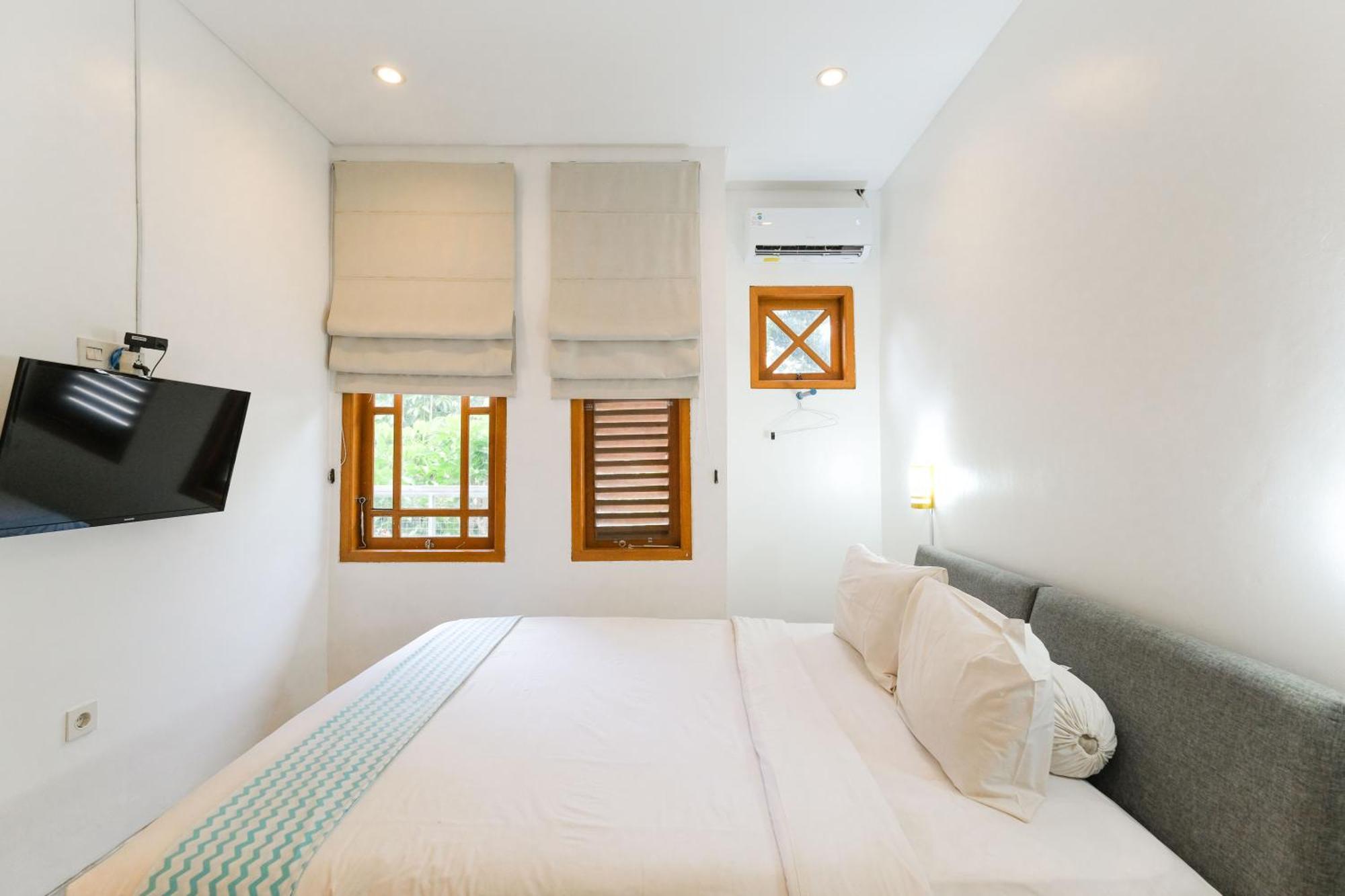 Bed and Breakfast Djajanti House Semarang Exterior foto